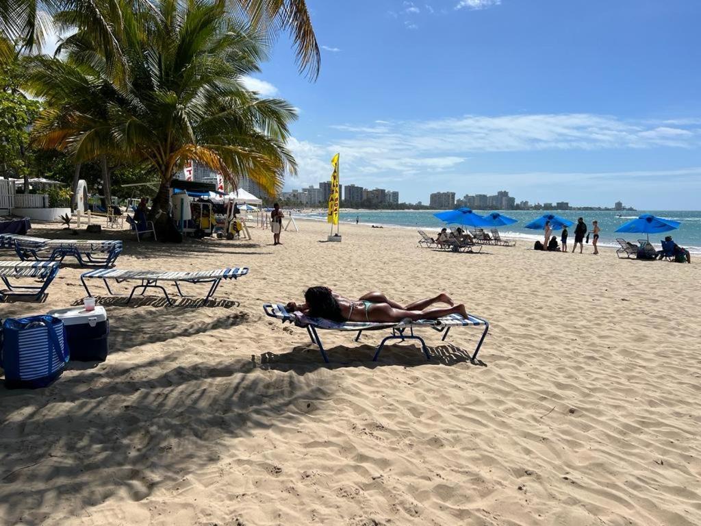 Hobie Oceanfront Apartment At Isla Verde San Juan Exterior photo