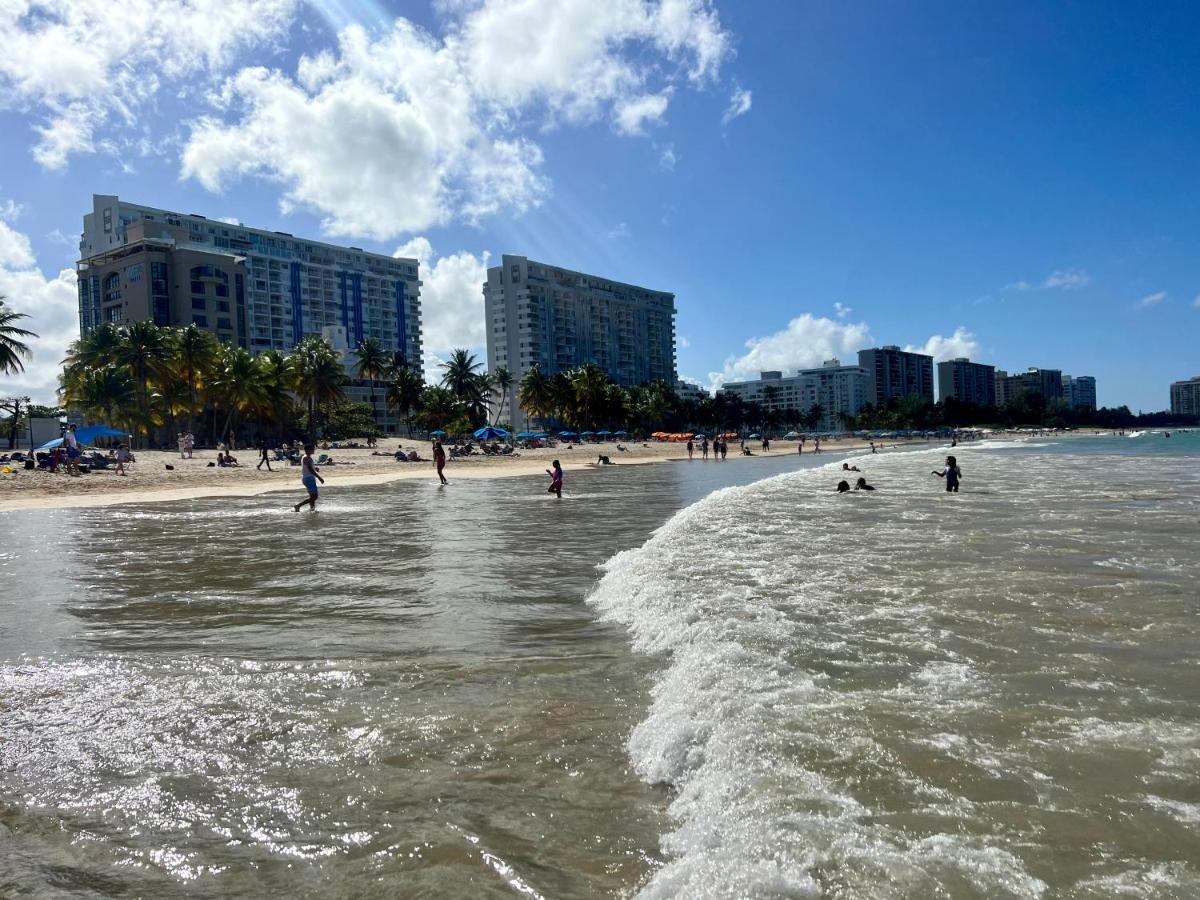 Hobie Oceanfront Apartment At Isla Verde San Juan Exterior photo